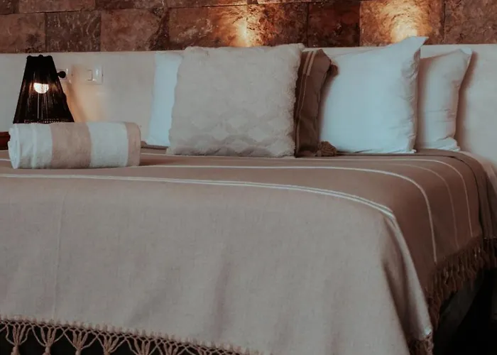 Hotel Niken Beachfront 4*